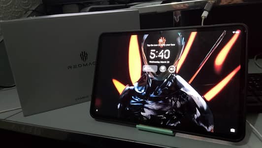 RedMagic Astra 12+12 gb 256 in 10/10 condition 96 battery life