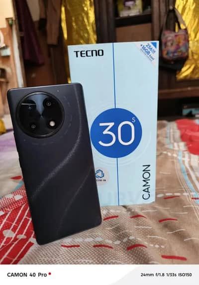 Tecno camon 30s  black colour