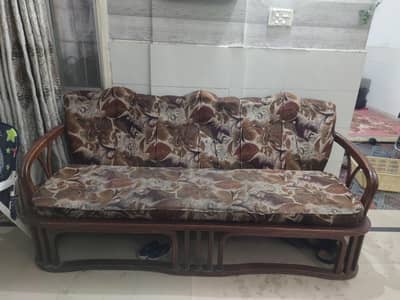 sofa set for urgent sale