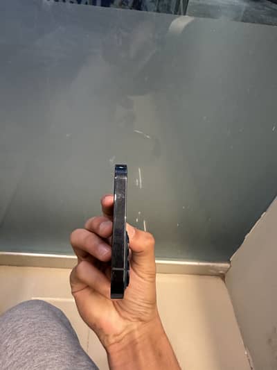 iPhone 12 Pro Max jv