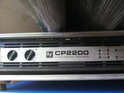 EV electro voice cp 2200 amplifer