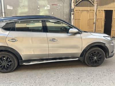 DFSK GLORY 580T with exclusive features