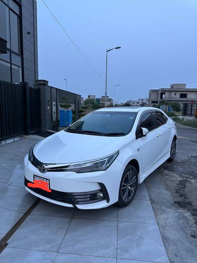 Corolla Altis Grande 1.8 White 18 December 19 Registration