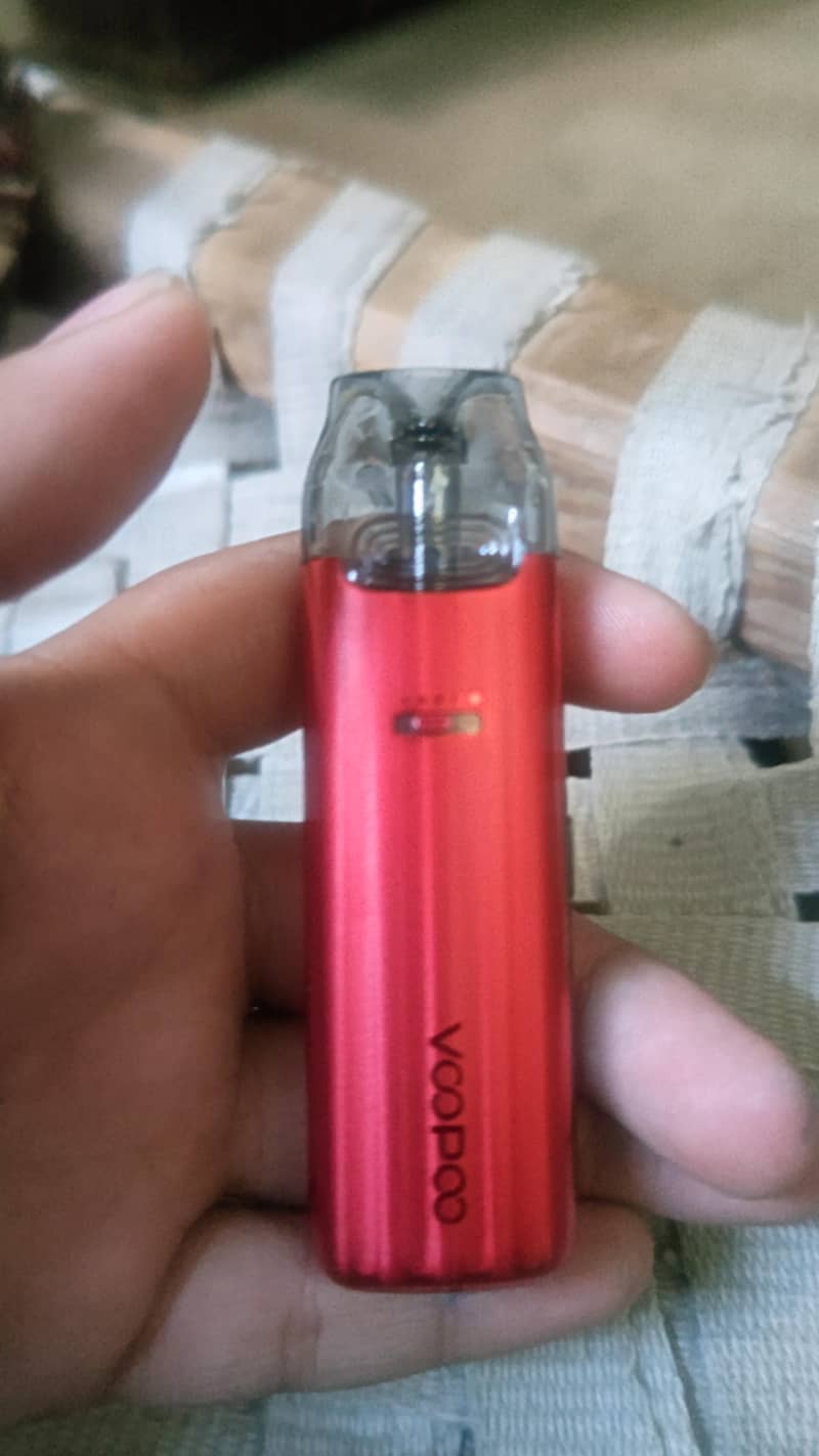 vapoo v mate pro display with two coils. 2