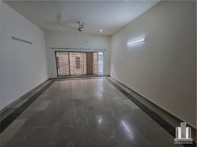 2 Marla Upper portion for rent