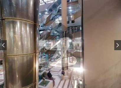 Showroom For Rent At An Ideal Location of Siddiq Trade Center