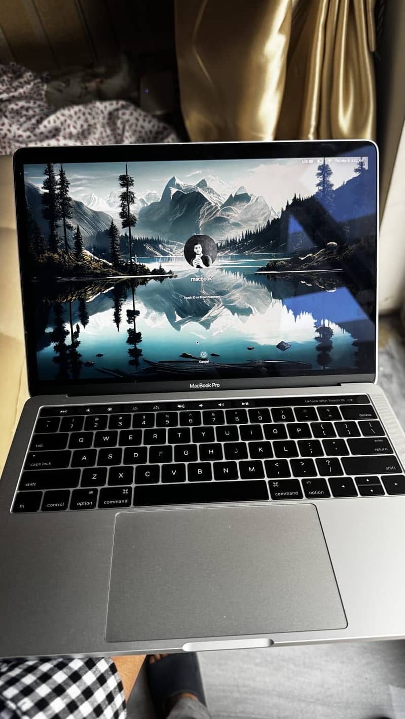 Mac book pro 2