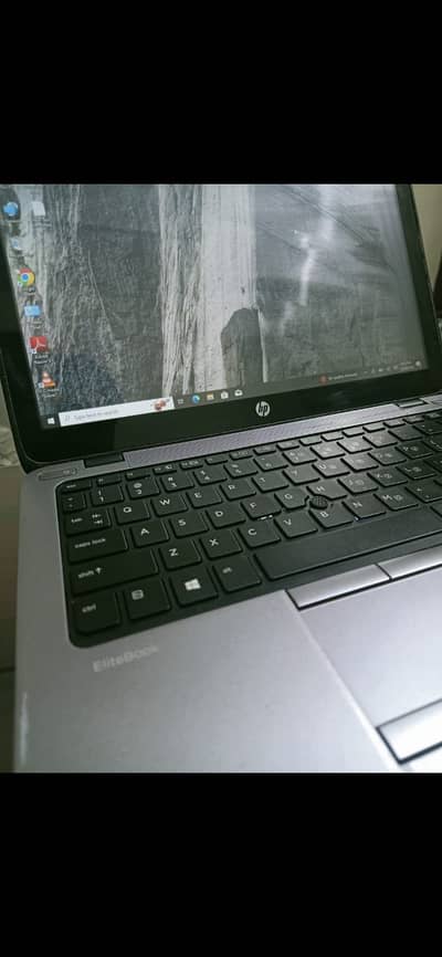 HP i5