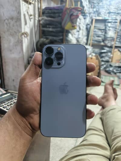 128 gb 100 percent health water proof