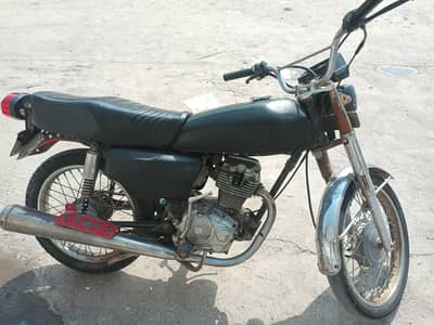 Honda 125  2010 modal  Documents complete
