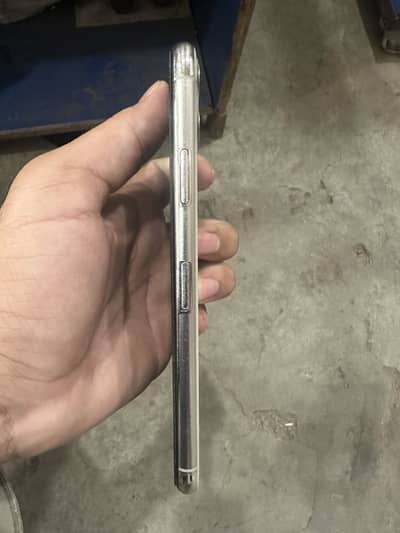 Iphone 11 pro max Dual physical pta Approved