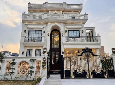 Prime Location 10 Marla House Situated In Citi Housing Society For sale