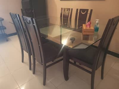 Dining Table | Good Condition | 6 Chairs