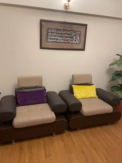 7 seater sofa-set with cushions