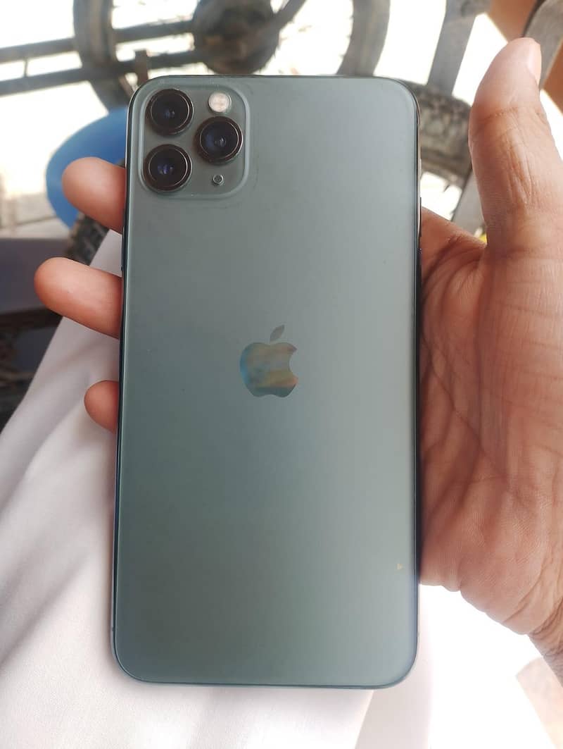 iPhone 11pro max 4