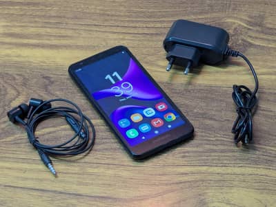 Branded Mobile | Moto E6 | Phone for Kids and Family Use