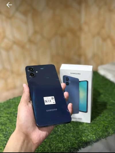 Whtsapp number 03256364710