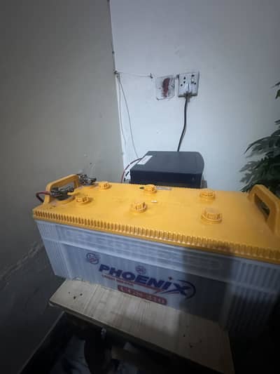 NEW LIKE UPS FO SALE WITH PHOENIX BATTERY 10/10 condition