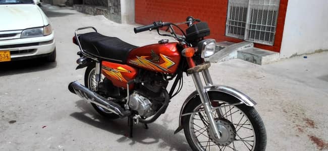 Honda 125 , model 2021 for sell.