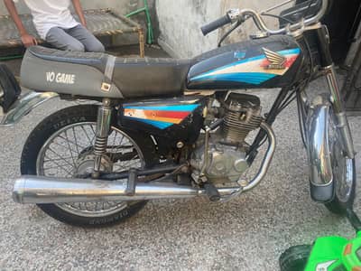 Urgent sale 2004 Model Honda 125