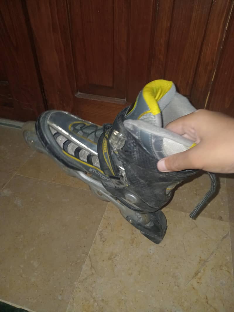 کوئی بڑا اسکریچ (نشان) بھی نہیں 6