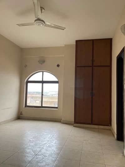 Stunning Prime Location 7 Marla House On Warsak Road Available