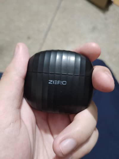 Zero Lifestyle Carbon case and charger for free