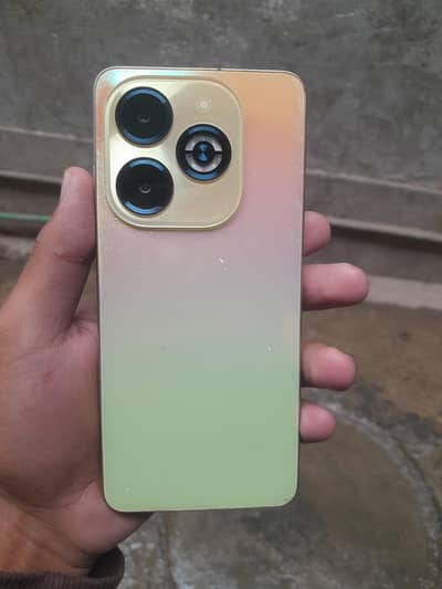 Infinix smart 8 plus