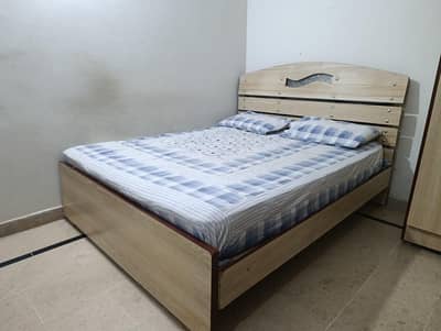 bed, cupboard and dressing for sale