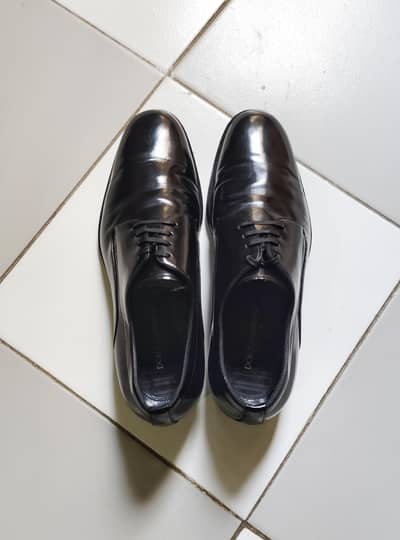 Authentic Dolce & Gabbana Black Patent Leather Derby Shoes