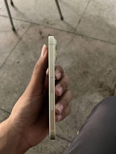 iPhone 15 JV (10/10)