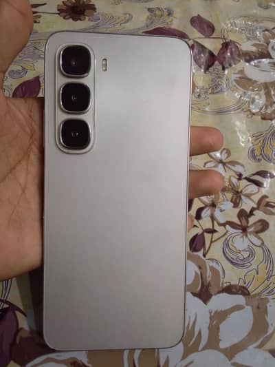 Infinix hot 60i 6/128