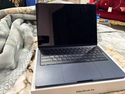 MacBook M2 Air