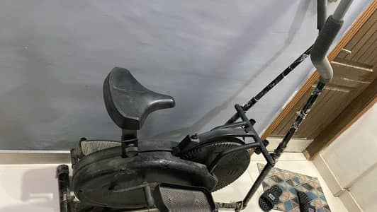 Indoor exercise cycle