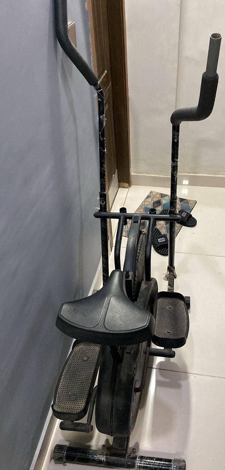 Indoor exercise cycle 1