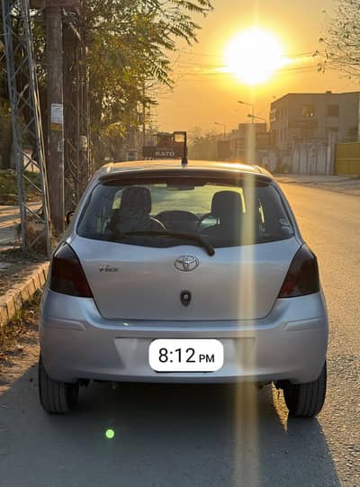 TOYOTA VITZ 2010/13