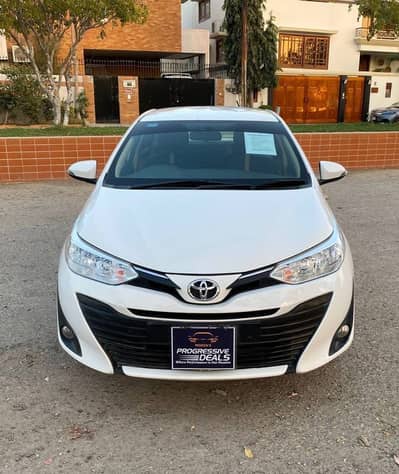 Toyota Yaris 1.3 CVT-I ATIV X Brand New Condition