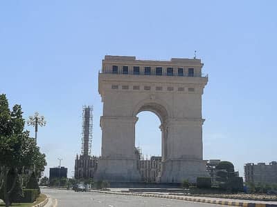 Top location plot for sale in Faisal Hills block C 35x70 investor price.