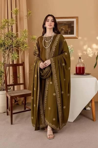 3 PCs Women's Unstitched  Embroidered Suit