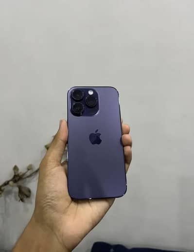 Iphone 14 pro max (Deep Purple color)