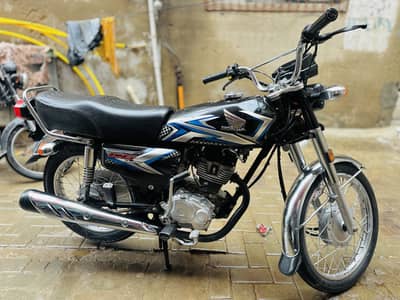 125 Honda 2025 For Sale Like new