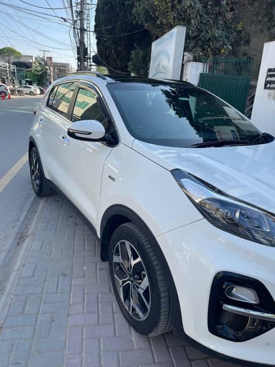 KIA Sportage 2021 – Luxury, Power & Style in One Package!