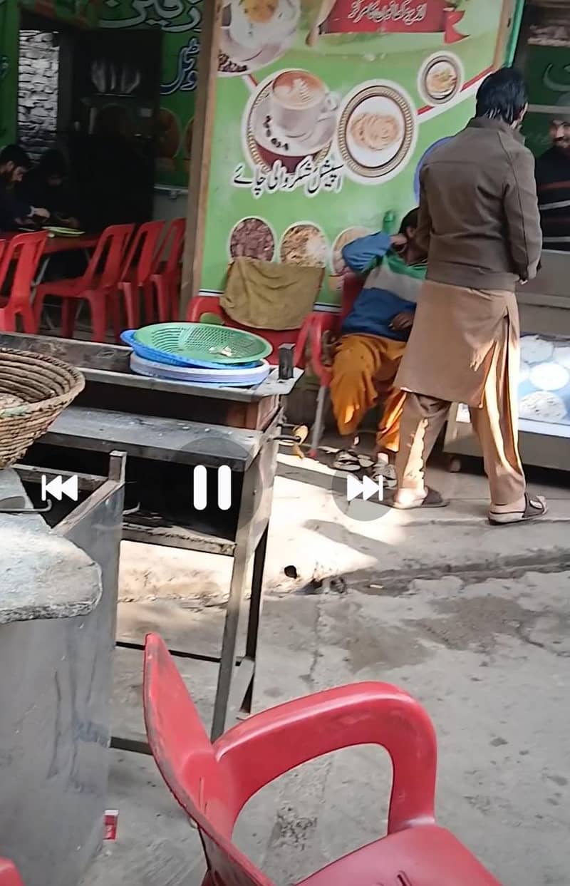 ہوٹل ٹھیکے پر دستیاب ہے 2