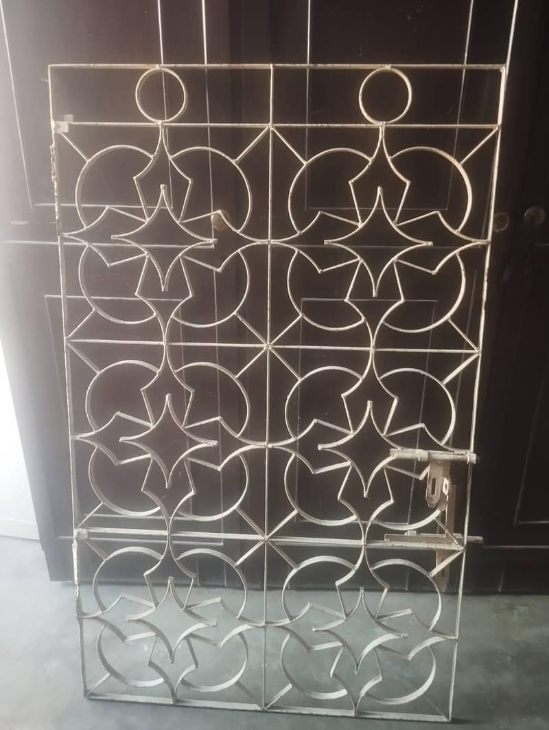 iron grill 2