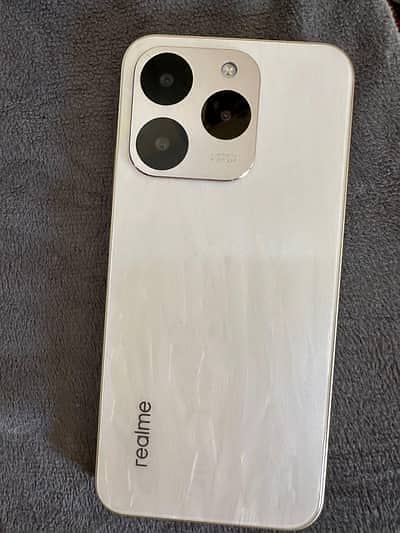 Realme 15t 5G phone 8 256 Gp