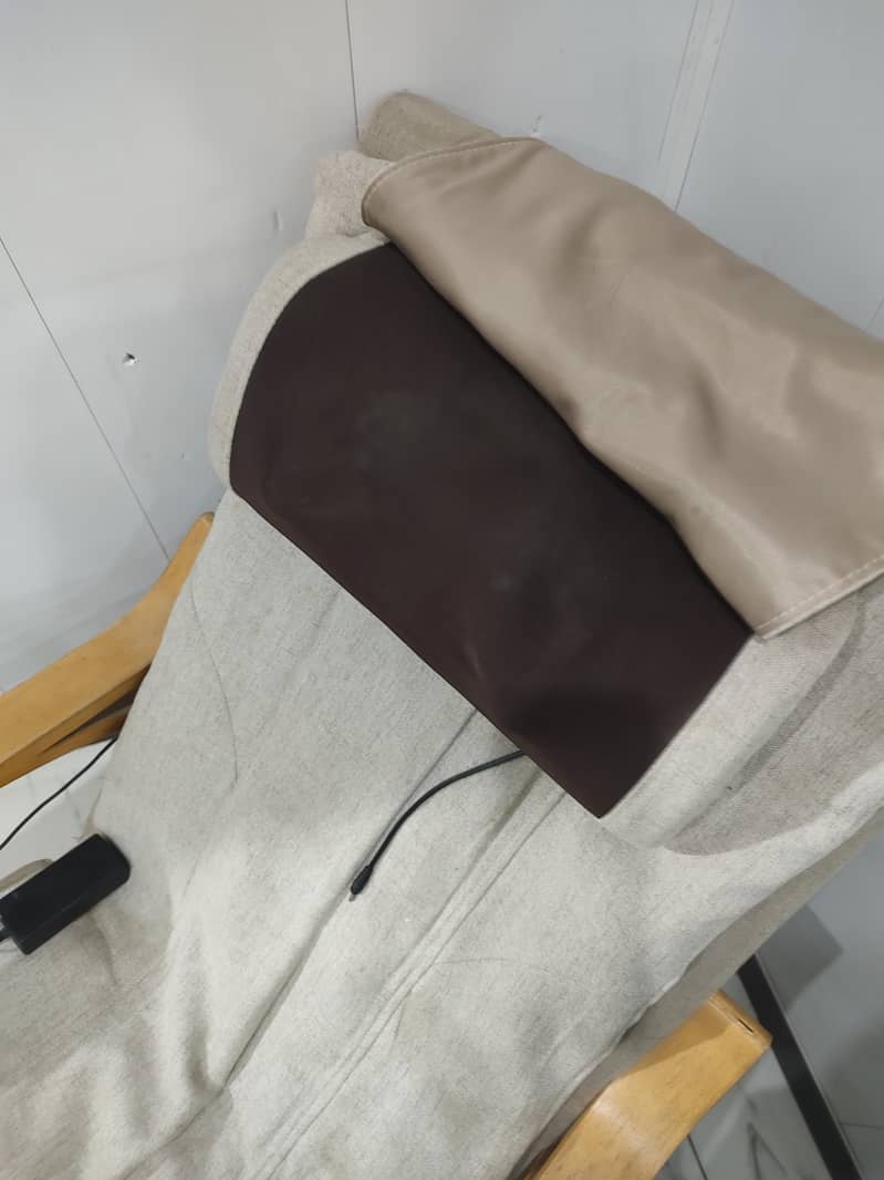 multi functioning massage chair 3