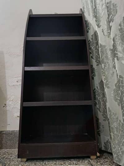 single shelf four dividends (used)