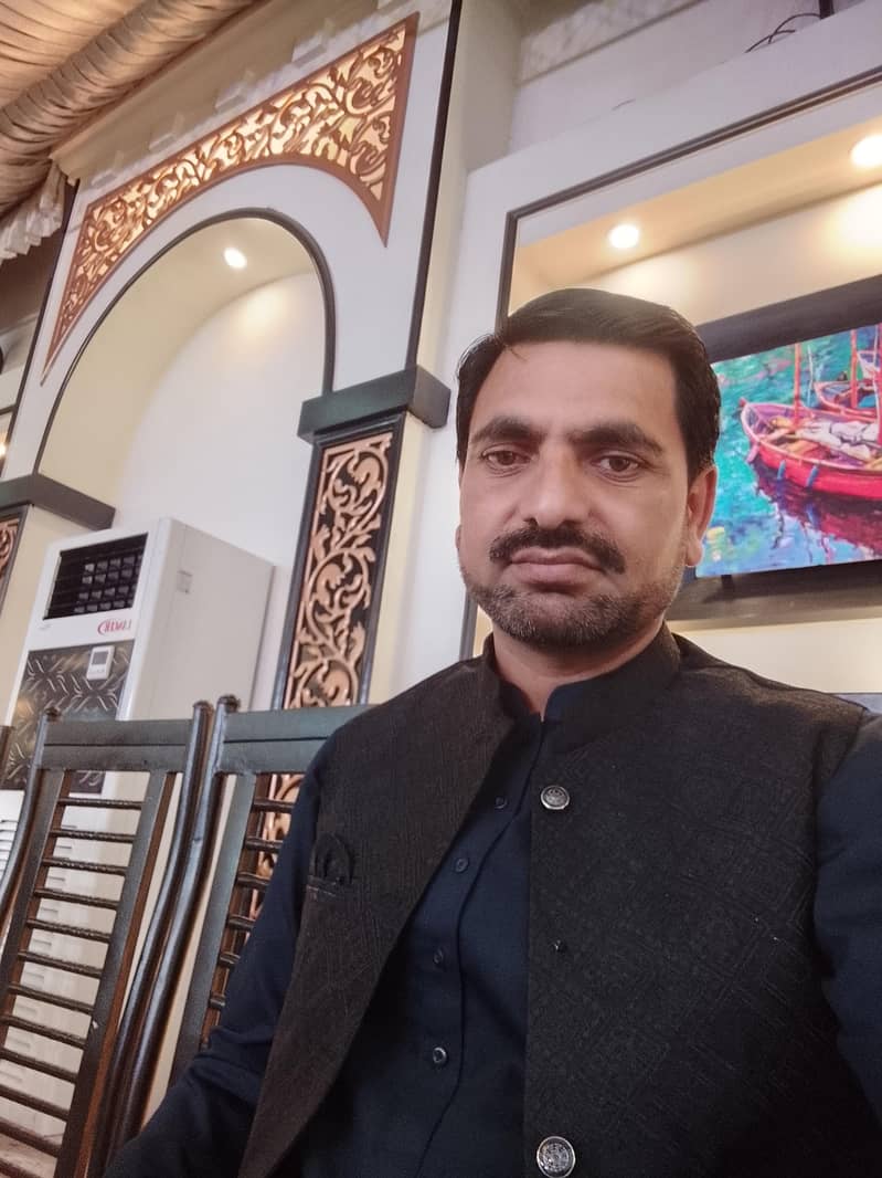 driver and security guard 1