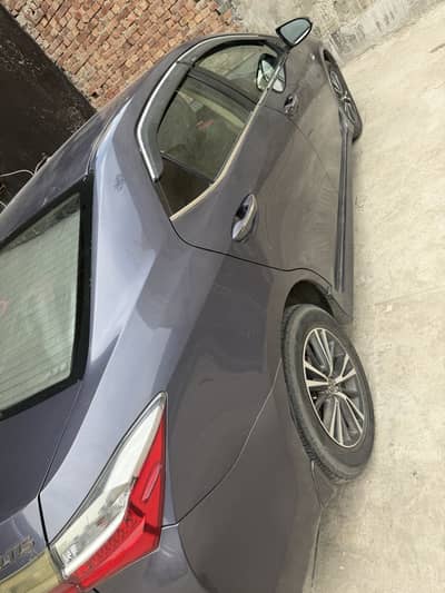 Toyota Corolla Altis 1.6