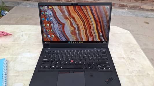 Lenovo X1 Carbon i5 8th Generation 256/16 GB